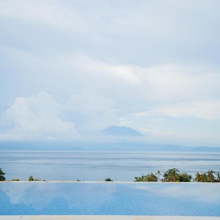 Gara Gara Sea View Hotel Batununggul Exterior photo