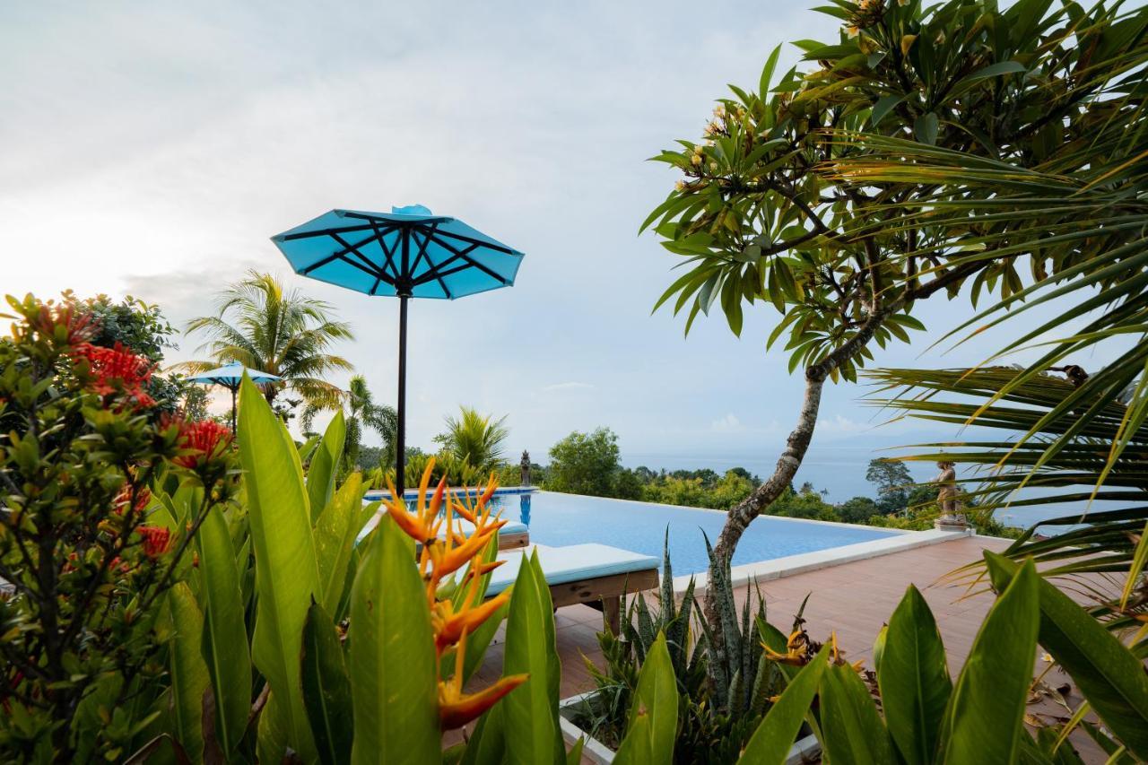 Gara Gara Sea View Hotel Batununggul Exterior photo